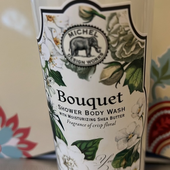 Michel Design Bouquet Floral Scented Shea Butter Shower Body … - Picture 2 of 5